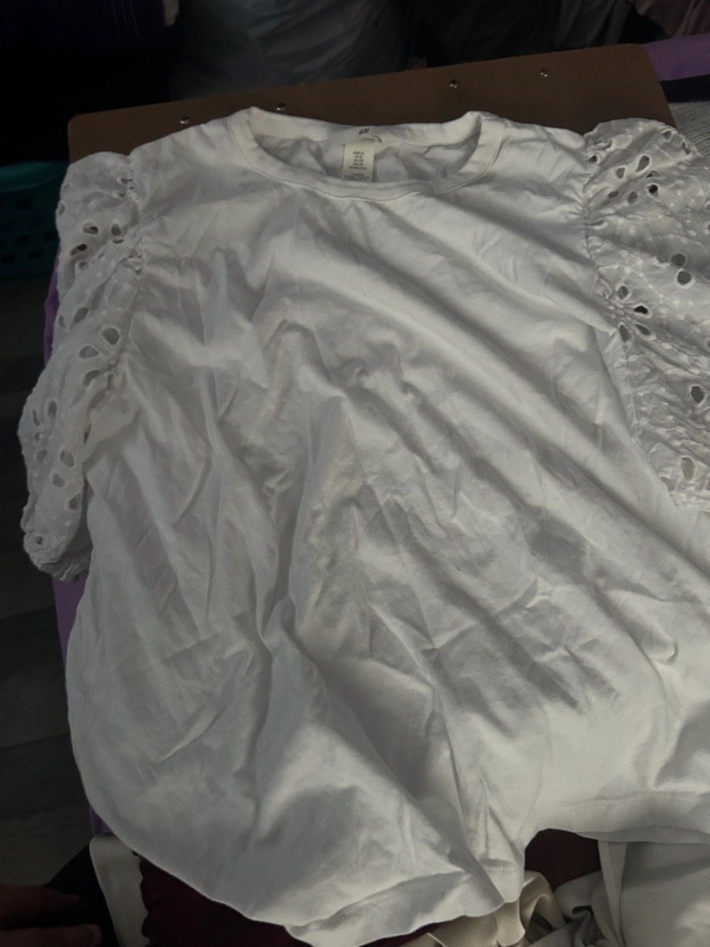H&M White Short Sleeve Eyelet Puff Sleeve Tee